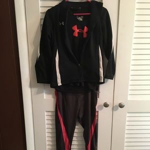 Amazing Deal!! Under armor & Nike exercise outfit